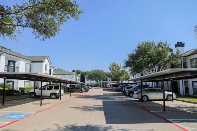 1600 N 9th Street A2R, Midlothian, TX 76065