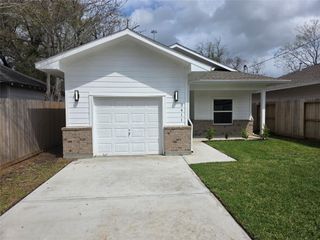 3411 Webster Street, Houston, TX 77004