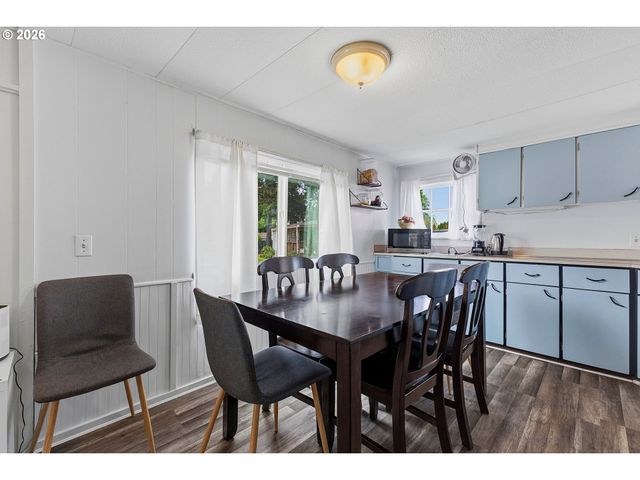 1901 Se MINTER BRIDGE Rd 75, Hillsboro, OR 97123