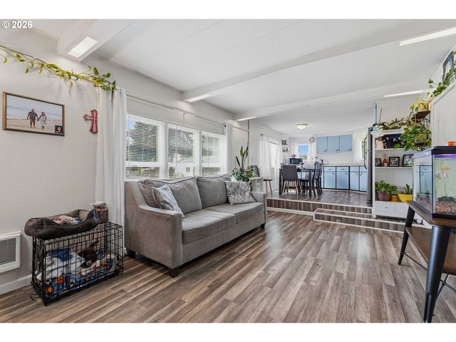 1901 Se MINTER BRIDGE Rd 75, Hillsboro, OR 97123