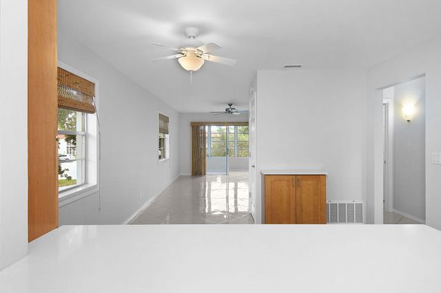 2600 SE Ocean Boulevard S15, Stuart, FL 34996