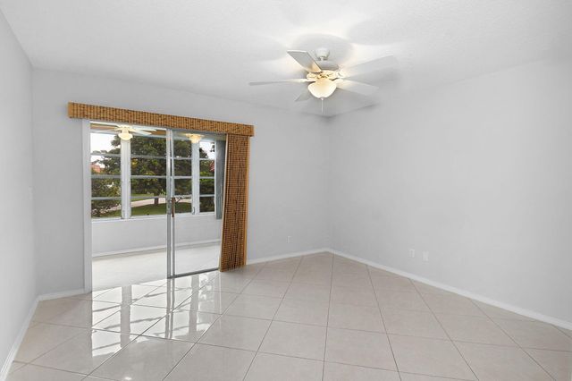 2600 SE Ocean Boulevard S15, Stuart, FL 34996