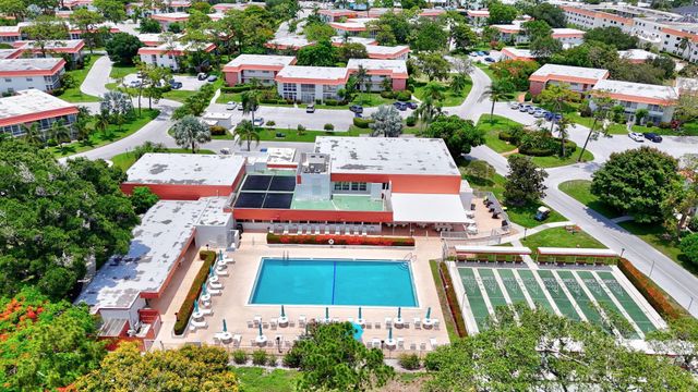 2600 SE Ocean Boulevard S15, Stuart, FL 34996
