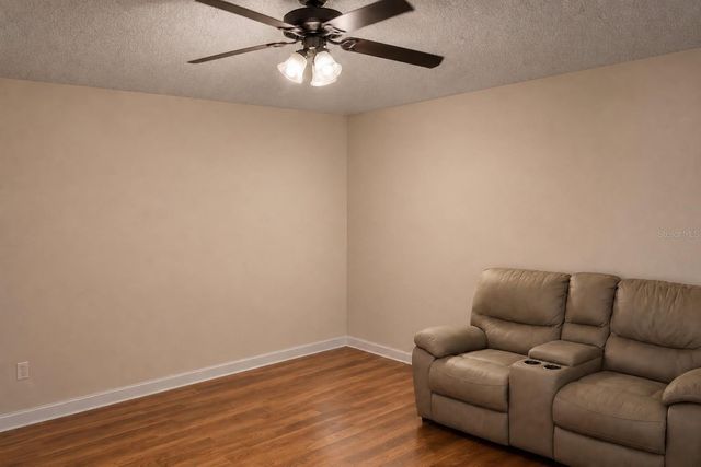 231 WILLOW STREET, Lake Wales, FL 33859