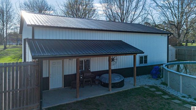 1410 Massac Church Rd, Paducah, KY 42001