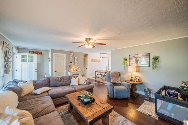 1410 Massac Church Rd, Paducah, KY 42001