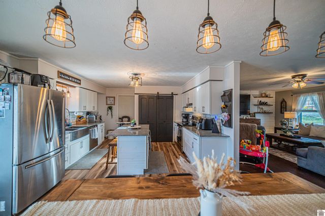 1410 Massac Church Rd, Paducah, KY 42001