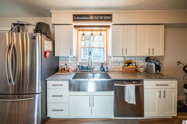 1410 Massac Church Rd, Paducah, KY 42001