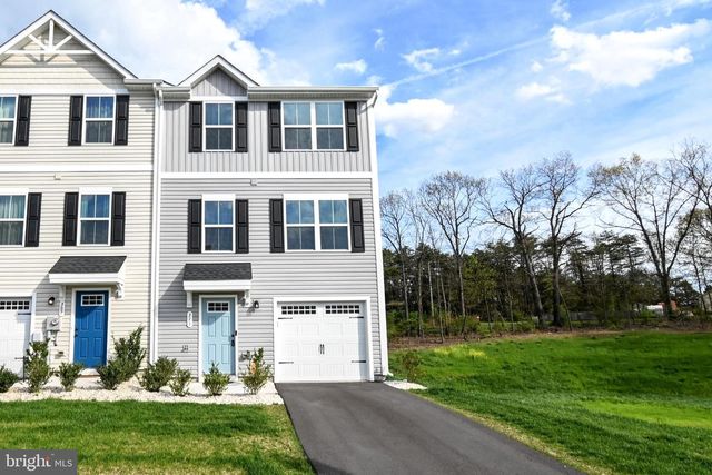 311 BAIT RD, Inwood, WV 25428
