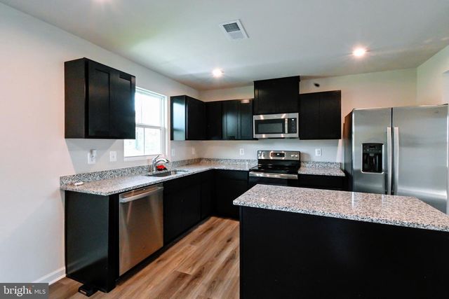 311 BAIT RD, Inwood, WV 25428