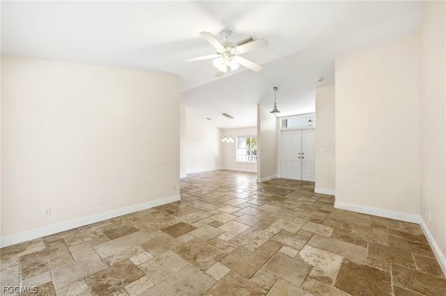 6011 Sea Grass LN, Naples, FL 34116