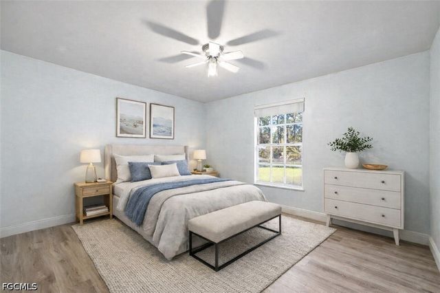 6011 Sea Grass LN, Naples, FL 34116