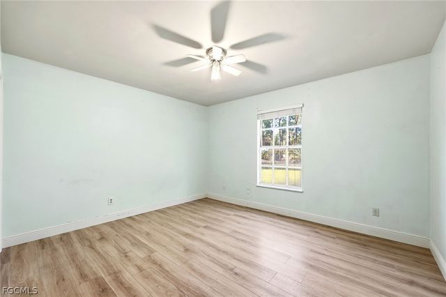 6011 Sea Grass LN, Naples, FL 34116