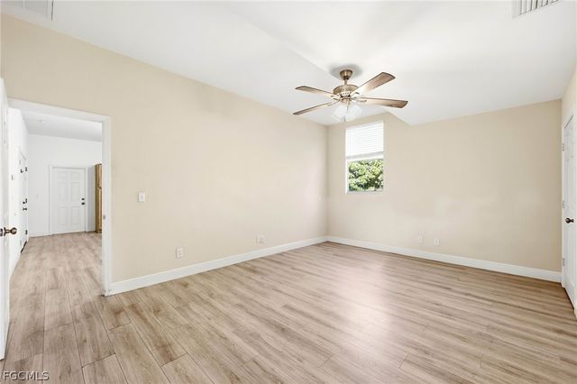 6011 Sea Grass LN, Naples, FL 34116