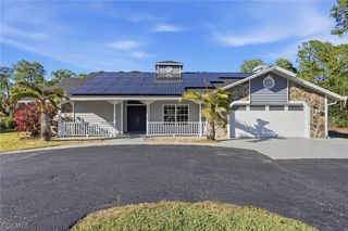6011 Sea Grass LN, Naples, FL 34116