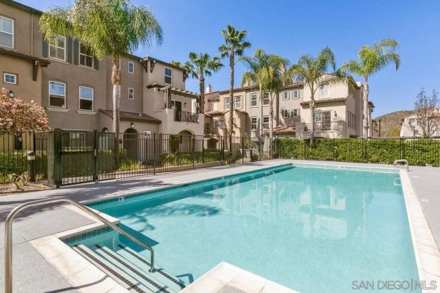 16925 Vasquez Way 83, San Diego, CA 92127