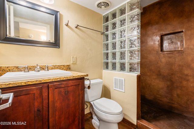 55 N Cherry Ave Unit 211, Tucson, AZ 85719