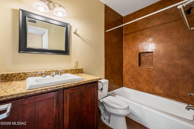 55 N Cherry Ave Unit 211, Tucson, AZ 85719