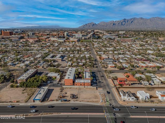 55 N Cherry Ave Unit 211, Tucson, AZ 85719
