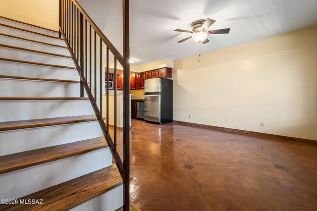 55 N Cherry Ave Unit 211, Tucson, AZ 85719