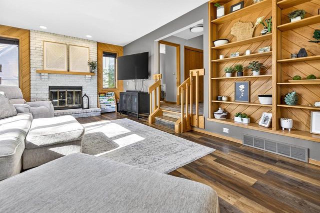 601 S COVENANT LANE, Appleton, WI 54915