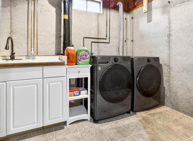 601 S COVENANT LANE, Appleton, WI 54915