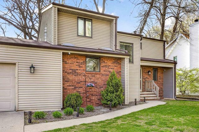 601 S COVENANT LANE, Appleton, WI 54915