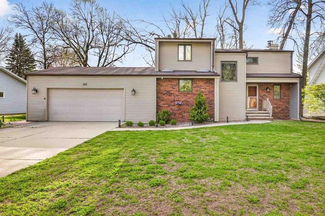 601 S COVENANT LANE, Appleton, WI 54915