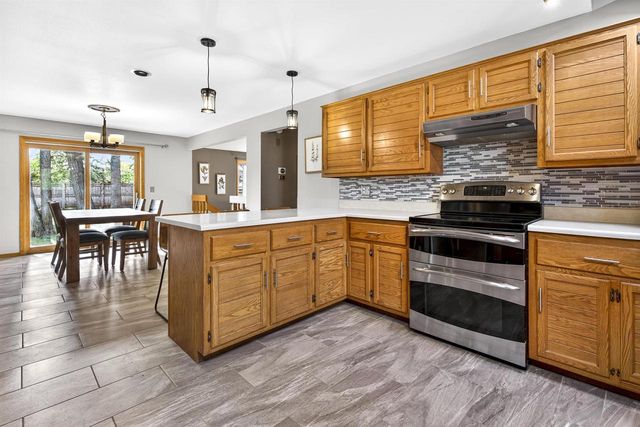 601 S COVENANT LANE, Appleton, WI 54915