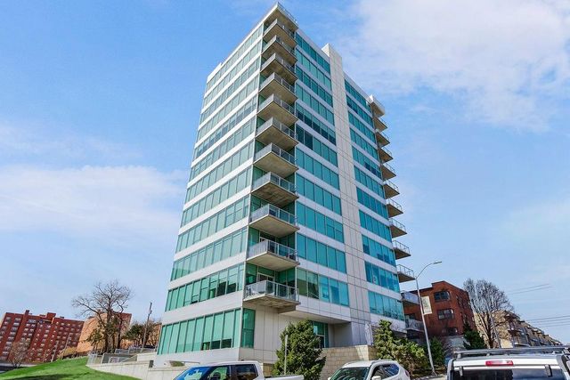 4646 Broadway Boulevard 3S, Kansas City, MO 64112