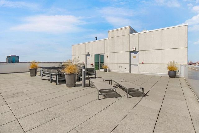 4646 Broadway Boulevard 3S, Kansas City, MO 64112