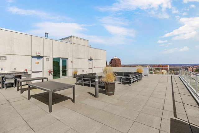 4646 Broadway Boulevard 3S, Kansas City, MO 64112