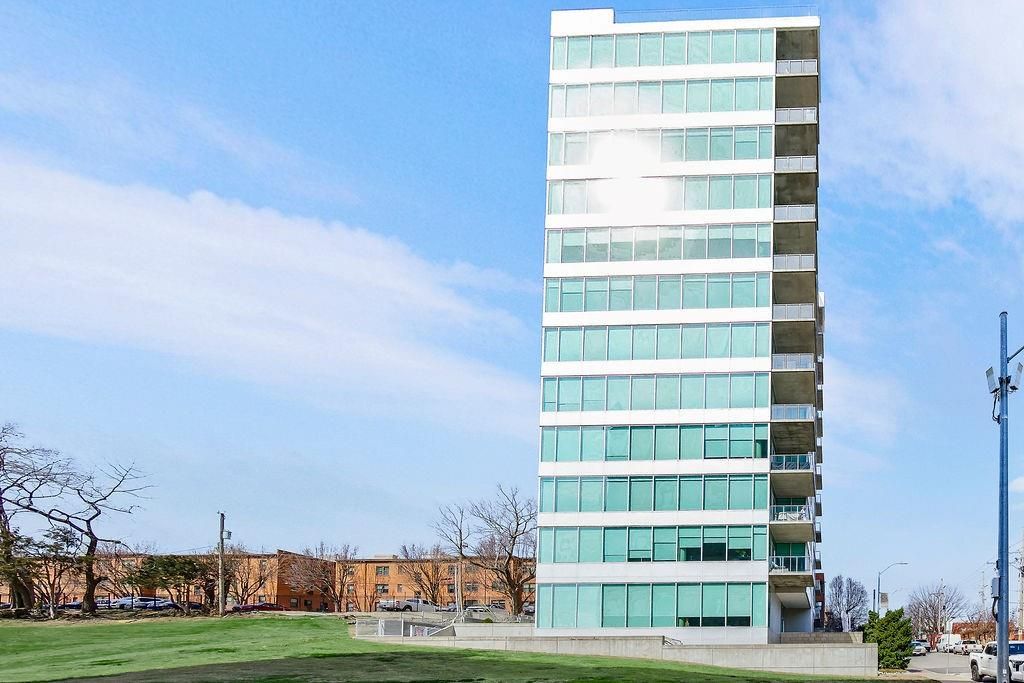 4646 Broadway Boulevard 3S, Kansas City, MO 64112
