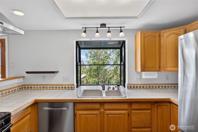 3508 W 8th Street, Anacortes, WA 98221