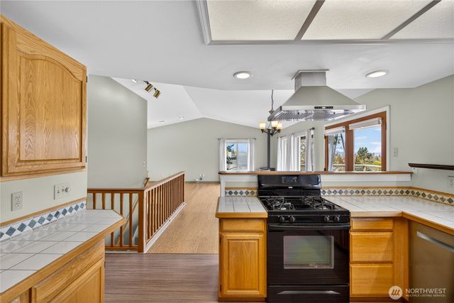 3508 W 8th Street, Anacortes, WA 98221