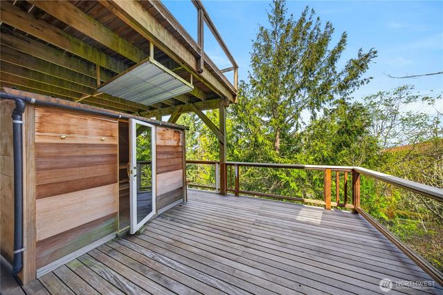 3508 W 8th Street, Anacortes, WA 98221