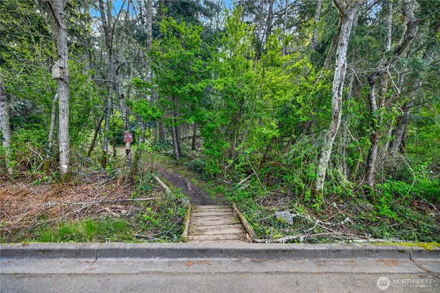 3508 W 8th Street, Anacortes, WA 98221
