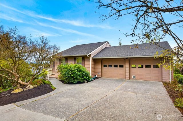 3508 W 8th Street, Anacortes, WA 98221