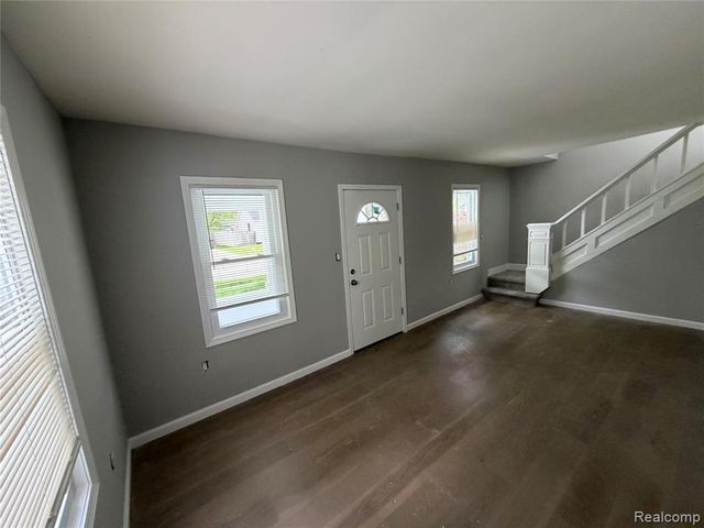 21631 Colgate Street, Farmington Hills, MI 48336