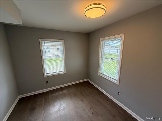 21631 Colgate Street, Farmington Hills, MI 48336