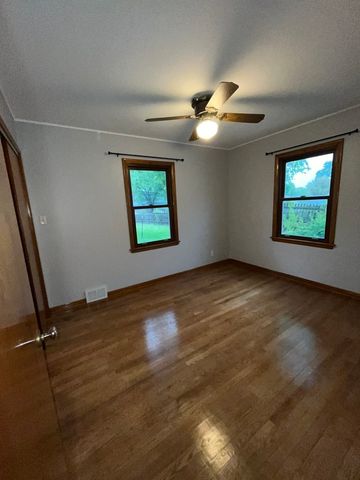 322 Freehauf Street, Lemont, IL 60439