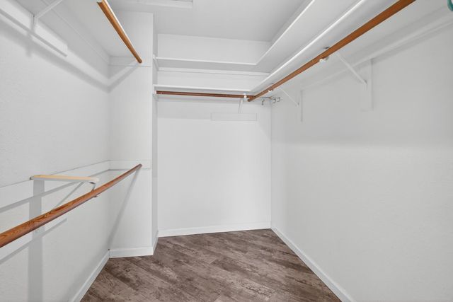 1224 Glenbrook Way, Modesto, CA 95355