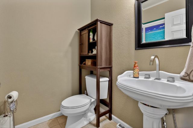 1224 Glenbrook Way, Modesto, CA 95355