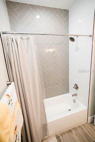 705 E ELM STREET, Tampa, FL 33604
