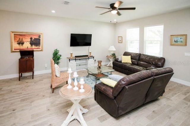 705 E ELM STREET, Tampa, FL 33604