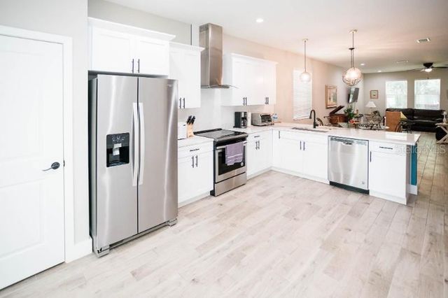 705 E ELM STREET, Tampa, FL 33604