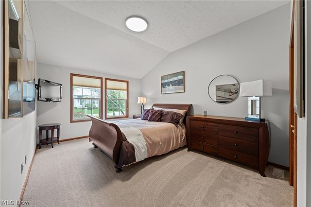 364 Blossom Lane, Orange Village, OH 44022