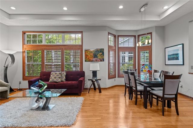 364 Blossom Lane, Orange Village, OH 44022