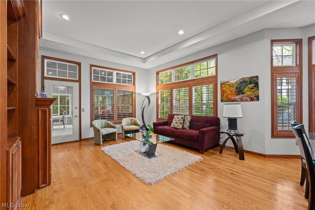 364 Blossom Lane, Orange Village, OH 44022
