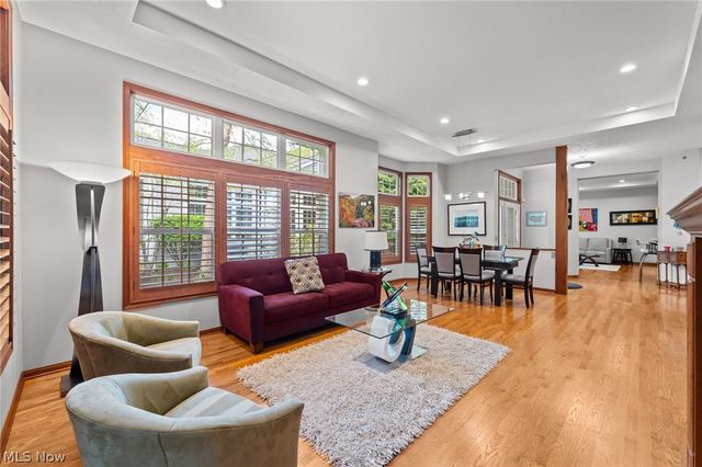 364 Blossom Lane, Orange Village, OH 44022